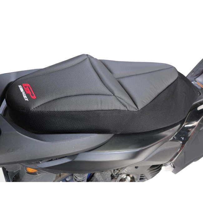 GP Kompozit Навлака за седиште за NMAX 125/155 и VOLTA RSX6